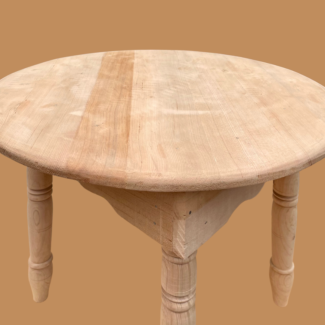 Cederhouten (bijzet)tafel, onbehandeld